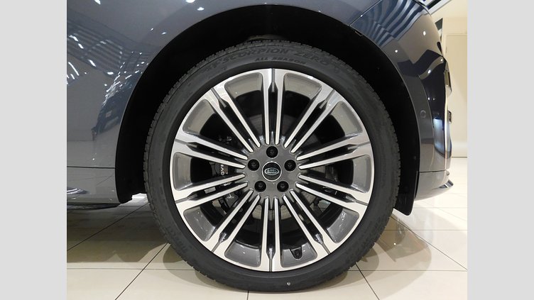 2023 認定中古車 Land Rover Range Rover Sport ヴァレジネブルー 3.0リッター6気筒300PSターボチャージドディーゼルMHEV（オートマチック） AUTOBIOGRAPHY