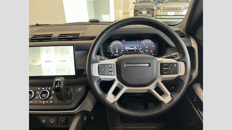 2024 認定中古車 Land Rover Defender 110 ハクバシルバー D300 AWD（AT） X-DYNAMIC HSE