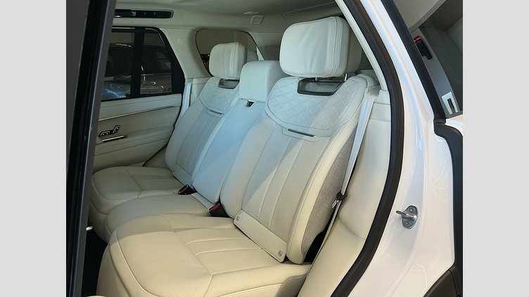 2023 認定中古車 Land Rover Range Rover オストゥーニパールホワイト P530 AWD（AT） スタンダードホイールベース SV