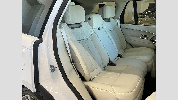 2023 認定中古車 Land Rover Range Rover オストゥーニパールホワイト P530 AWD（AT） スタンダードホイールベース SV