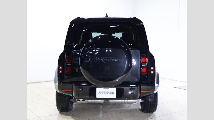 2024 認定中古車 Land Rover Defender 110 サントリーニブラック D300 AWD（AT） X-DYNAMIC HSE