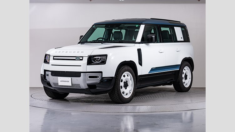 2024 認定中古車 Land Rover Defender 110 フジホワイト D300 AWD（AT） COUNTY EXTERIOR PACK CURATED FOR JAPAN