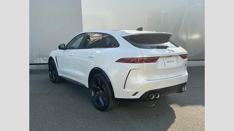 2024 認定中古車 Jaguar F-Pace オストゥーニパールホワイト P550 AWD（オートマチック） SVR