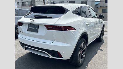 E-Pace 8