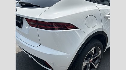 E-Pace 6