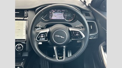 E-Pace 18