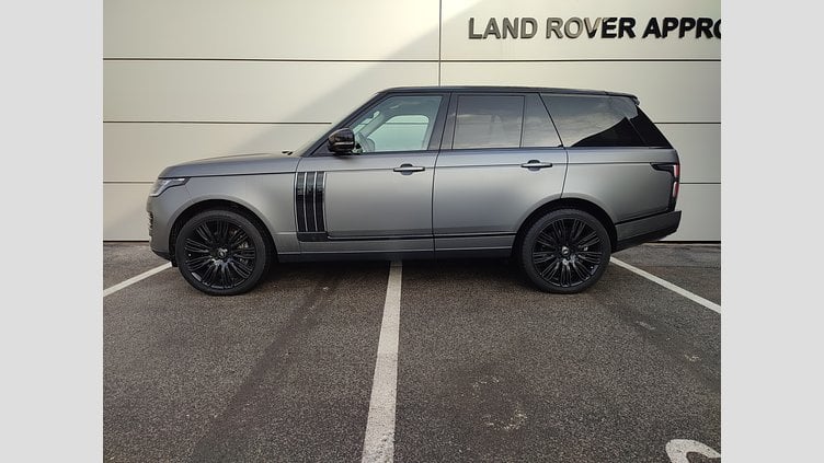 2020 JAZDENÉ VOZIDLÁ Land Rover Range Rover Eiger Grey 4x4 4.4D SDV8 AB 4WD A/T