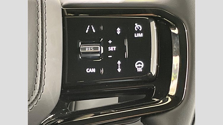 2024 認定中古車 Land Rover Range Rover Evoque サントリーニブラック P300eプラグインハイブリッド（ガソリン） スタンダードホイールベース DYNAMIC HSE
