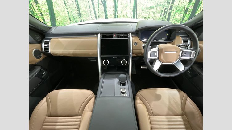 2024 認定中古車 Land Rover Discovery ハクバシルバー D300マイルドハイブリッド（ディーゼル） スタンダードホイールベース Metropolitan Edition