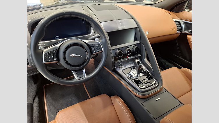 2024 Approved Jaguar F-Type British Raicing Green Metallic P300 CABRIO P300 R-DYNAMIC