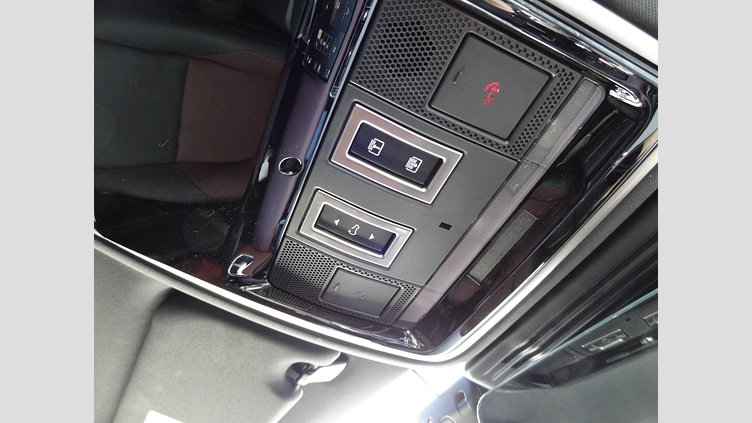2024 認定中古車 Land Rover Range Rover Velar ザダルグレイ D200マイルドハイブリッド（ディーゼル） Standard Wheelbase Dynamic HSE