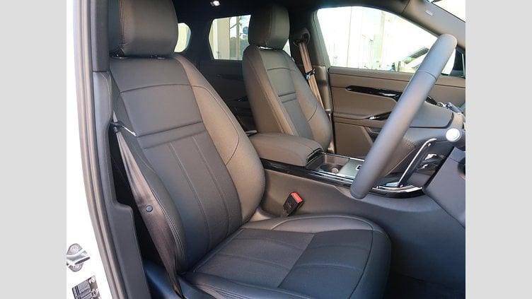 2024 認定中古車 Land Rover Range Rover Evoque フジホワイト D200マイルドハイブリッド（ディーゼル） スタンダードホイールベース DYNAMIC SE
