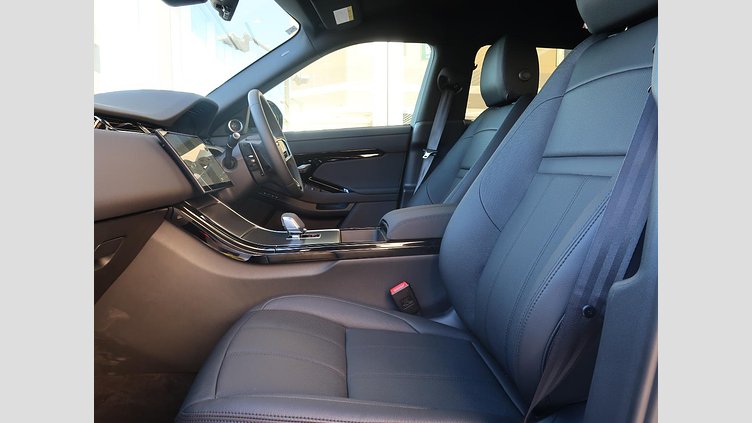 2024 認定中古車 Land Rover Range Rover Evoque フジホワイト D200マイルドハイブリッド（ディーゼル） スタンダードホイールベース DYNAMIC SE