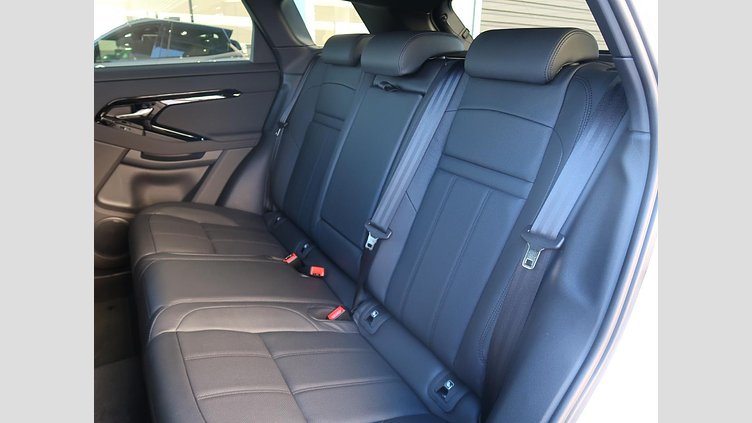 2024 認定中古車 Land Rover Range Rover Evoque フジホワイト D200マイルドハイブリッド（ディーゼル） スタンダードホイールベース DYNAMIC SE