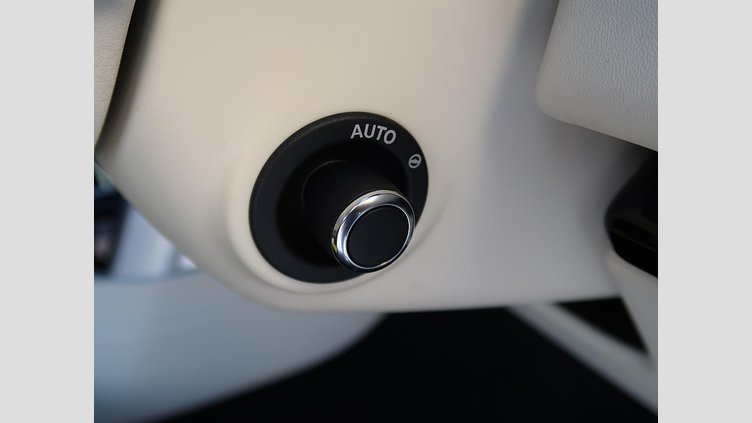 2023 認定中古車 Land Rover Range Rover オストゥーニパールホワイト P530 AWD（AT） スタンダードホイールベース HSE