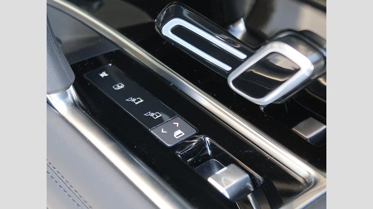 2023 認定中古車 Land Rover Range Rover オストゥーニパールホワイト P530 AWD（AT） スタンダードホイールベース HSE