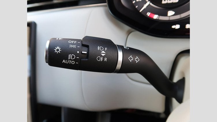 2023 認定中古車 Land Rover Range Rover オストゥーニパールホワイト P530 AWD（AT） スタンダードホイールベース HSE