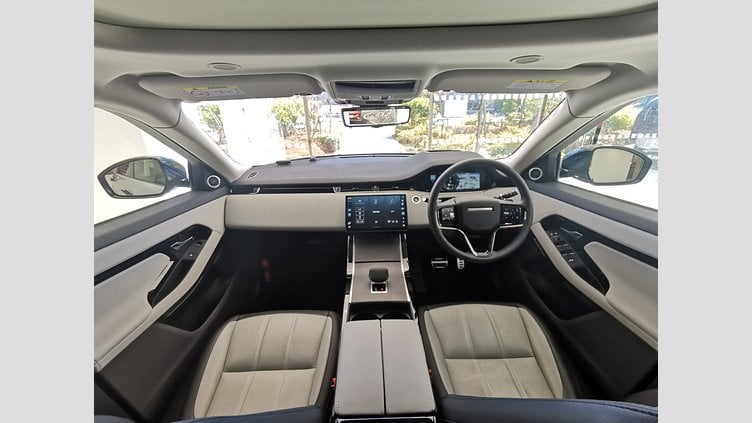 2024 認定中古車 Land Rover Range Rover Evoque アロイオスグレイ D200マイルドハイブリッド（ディーゼル） スタンダードホイールベース DYNAMIC SE