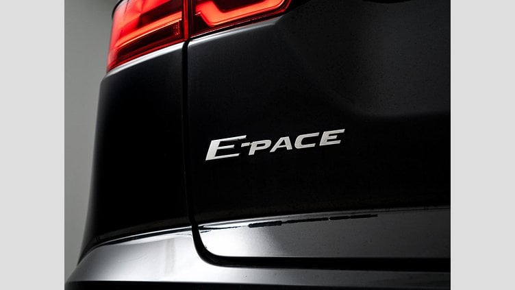 2018 認定中古車 Jaguar E-Pace サントリーニ ブラック D180 オートマチック全輪駆動 S