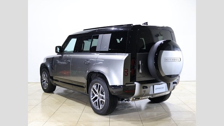 2024 認定中古車 Land Rover Defender 110 シリコンシルバー D300 AWD（AT） X-DYNAMIC HSE