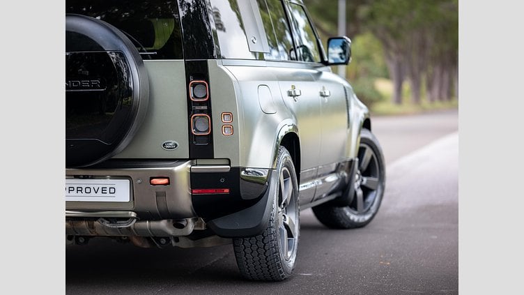 2021 Approved Land Rover Defender 110 Pangea Green 4x4 Auto Defender 110 P400 X