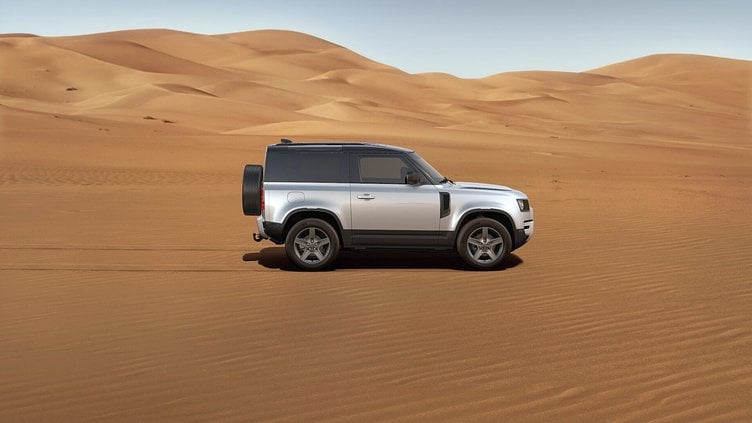 2023 Approved Land Rover Defender 90 Hakuba Silver D200 AWD AUTOMATIC MHEV (3,0L I6) SE LCV