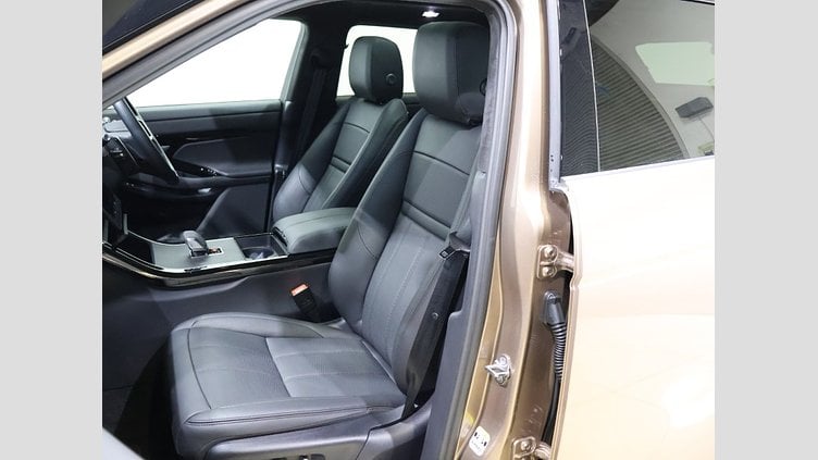 2024 認定中古車 Land Rover Range Rover Evoque コリンシアンブロンズ P300eプラグインハイブリッド（ガソリン） スタンダードホイールベース AUTOBIOGRAPHY