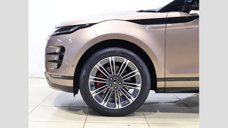 2024 認定中古車 Land Rover Range Rover Evoque コリンシアンブロンズ P300eプラグインハイブリッド（ガソリン） スタンダードホイールベース AUTOBIOGRAPHY
