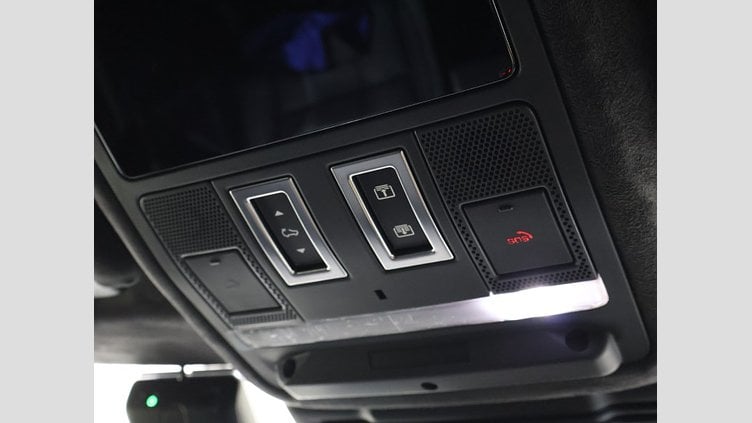 2024 認定中古車 Land Rover Range Rover Evoque コリンシアンブロンズ P300eプラグインハイブリッド（ガソリン） スタンダードホイールベース AUTOBIOGRAPHY