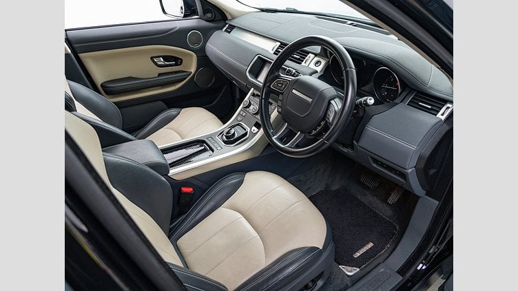 2019 認定中古車 Land Rover Range Rover Evoque Santorini Black 2.0 litre i4D Diesel ＳＥプラス