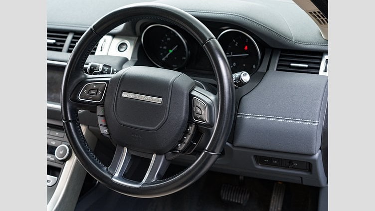 2019 認定中古車 Land Rover Range Rover Evoque Santorini Black 2.0 litre i4D Diesel ＳＥプラス
