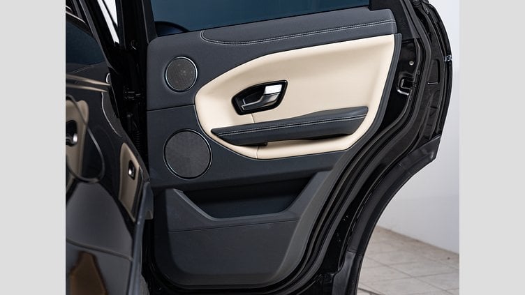 2019 認定中古車 Land Rover Range Rover Evoque Santorini Black 2.0 litre i4D Diesel ＳＥプラス