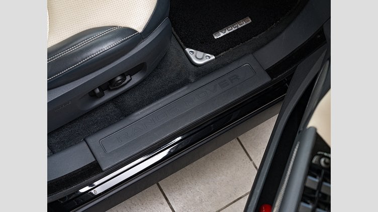 2019 認定中古車 Land Rover Range Rover Evoque Santorini Black 2.0 litre i4D Diesel ＳＥプラス
