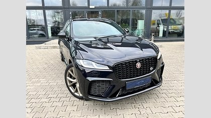 F-Pace 0