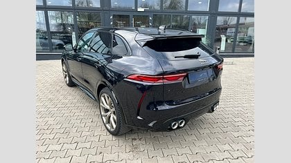 F-Pace 7