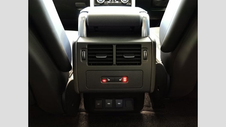 2023 認定中古車 Land Rover Discovery サントリーニブラック D300マイルドハイブリッド（ディーゼル） スタンダードホイールベース Dynamic HSE
