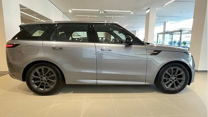 Range Rover Sport 4