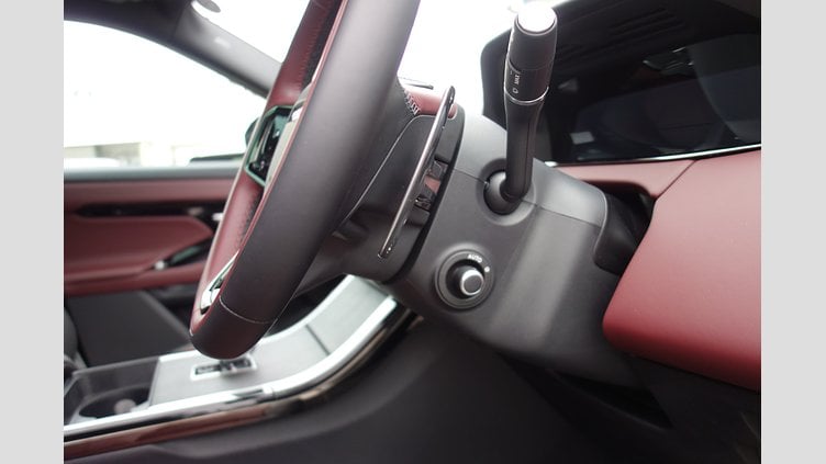 2024 認定中古車 Land Rover Range Rover Evoque フジホワイト P300eプラグインハイブリッド（ガソリン） スタンダードホイールベース DYNAMIC HSE
