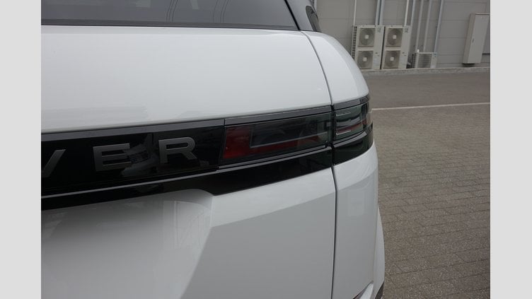 2024 認定中古車 Land Rover Range Rover Evoque フジホワイト P300eプラグインハイブリッド（ガソリン） スタンダードホイールベース DYNAMIC HSE