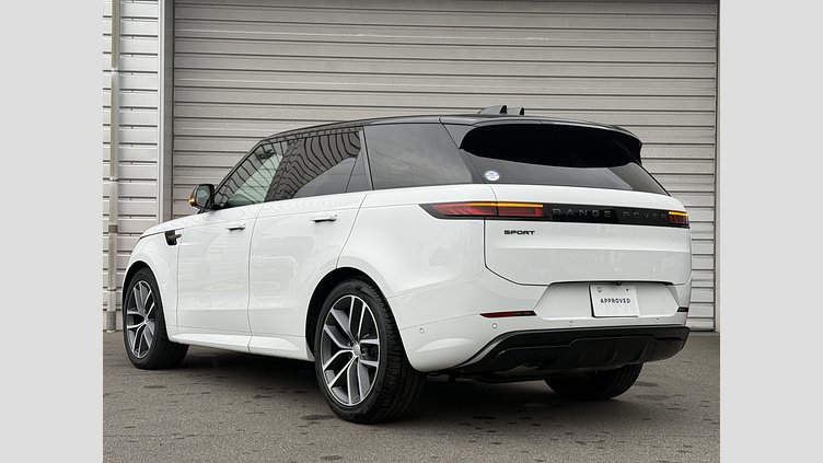 2024 認定中古車 Land Rover Range Rover Sport フジホワイト D300マイルドハイブリッド スタンダードホイールベース Dynamic SE