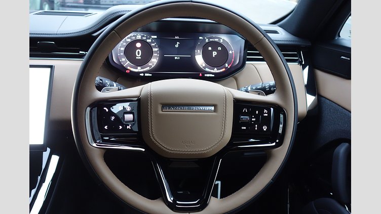2024 認定中古車 Land Rover Range Rover Sport フジホワイト D300マイルドハイブリッド スタンダードホイールベース Dynamic SE