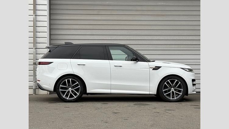 2024 認定中古車 Land Rover Range Rover Sport フジホワイト D300マイルドハイブリッド スタンダードホイールベース Dynamic SE