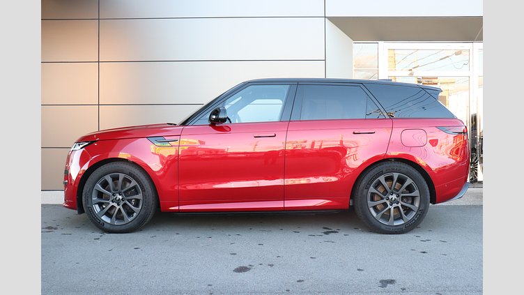 2024 認定中古車 Land Rover Range Rover Sport フィレンツェレッド P550eプラグインハイブリッド（ガソリン） スタンダードホイールベース Dynamic SE