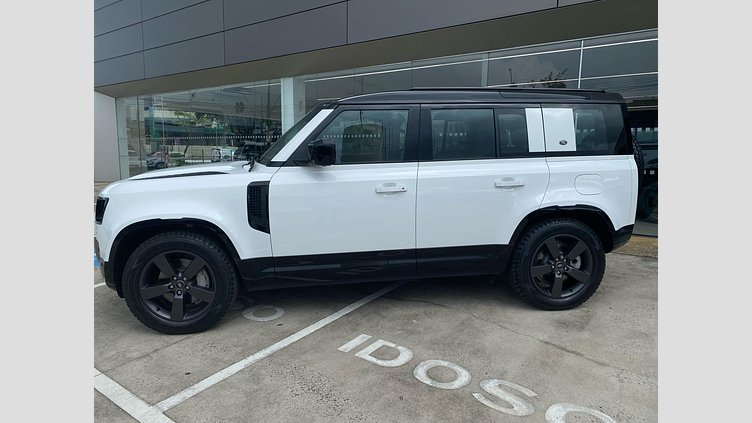 2024 Approved Land Rover Defender 110 Fuji White auto PHEV AWD 5DR SWB X-Dynamic HSE 404PS Automático
