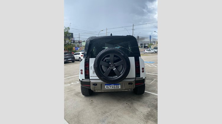 2024 Approved Land Rover Defender 110 Fuji White auto PHEV AWD 5DR SWB X-Dynamic HSE 404PS Automático
