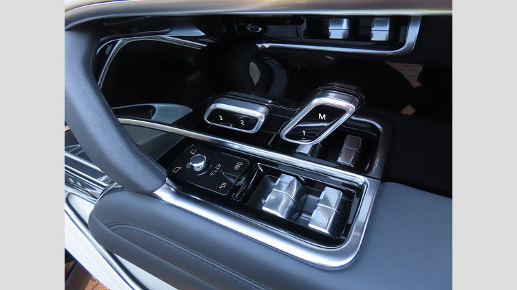 2023 認定中古車 Land Rover Range Rover サントリーニブラック P530 AWD（AT） スタンダードホイールベース HSE