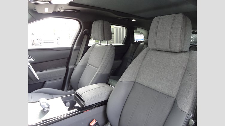 2024 認定中古車 Land Rover Range Rover Velar ヴァレジネブルー P400eプラグインハイブリッド（ガソリン） Standard Wheelbase Dynamic HSE