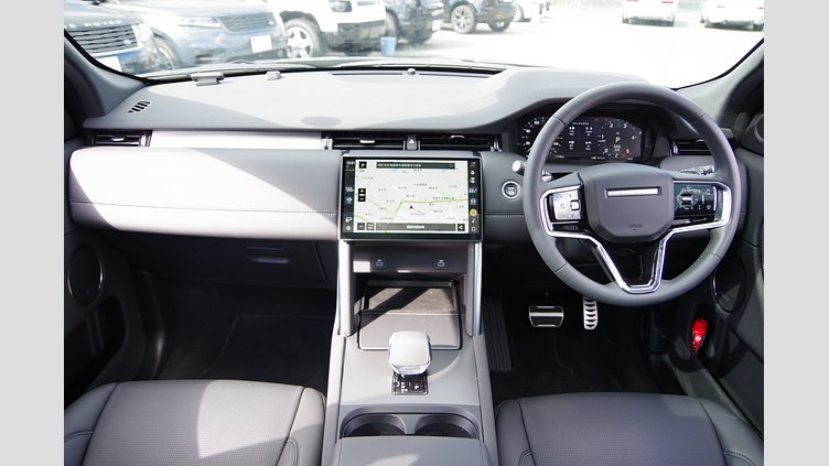 2024 認定中古車 Land Rover Discovery Sport フジホワイト D200マイルドハイブリッド（ディーゼル） 標準ホイール DYNAMIC SE