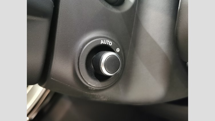 2023 認定中古車 Land Rover Range Rover Evoque トライベッカブルー P250（ガソリン） スタンダードホイールベース DYNAMIC HSE