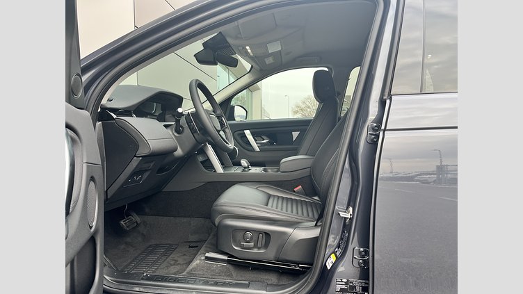 2025 JAZDENÉ VOZIDLÁ Land Rover Discovery Sport Modrá Varesine D200 AWD AUTOMAT MHEV   S